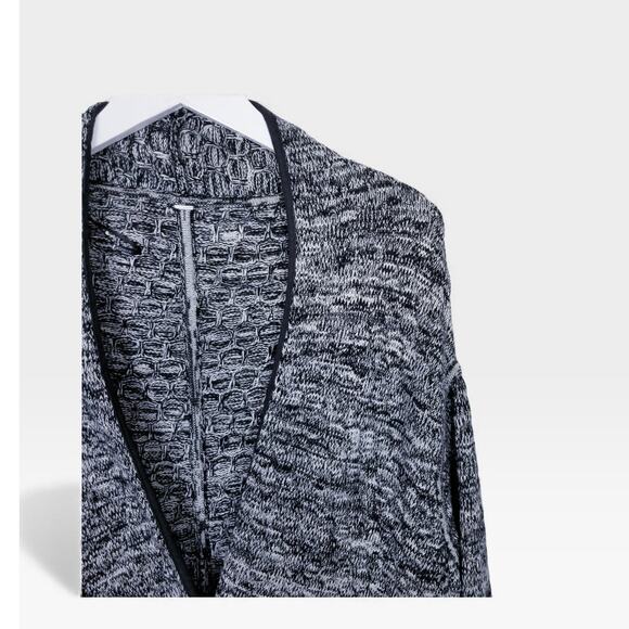 lululemon athletica 100% Merino Wool "All Day Cardi" Post Workout Sweater Small - Picture 5 of 10